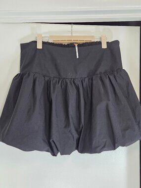 Free People Bubble Mini Black Skirt Smocked Women's Size XL